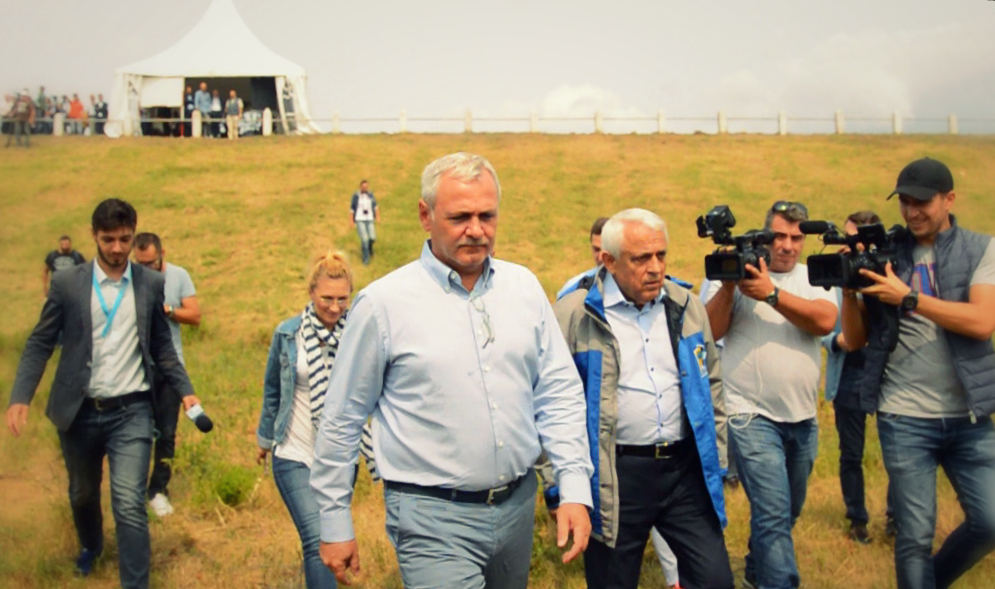...pășind solemn și dârz. FOTO: Recorder