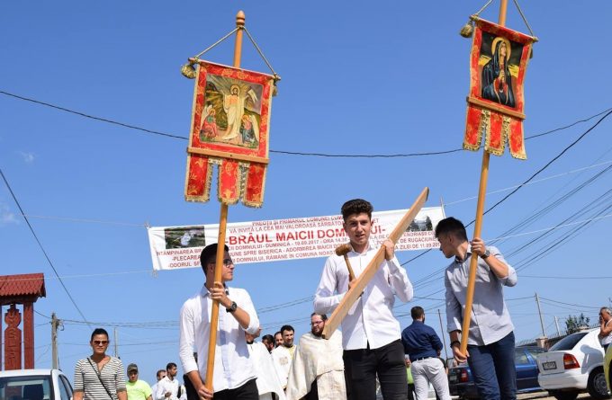 HARFELE SĂPTĂMÂNII. Școala începe cu Brâul Maicii Domnului