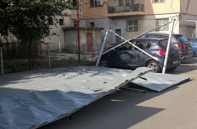 HARFELE SĂPTĂMÂNII. Atenție, ne cade țara în cap!