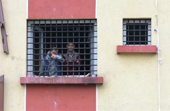 VIDEO Prea săraci pentru a fi liberi
