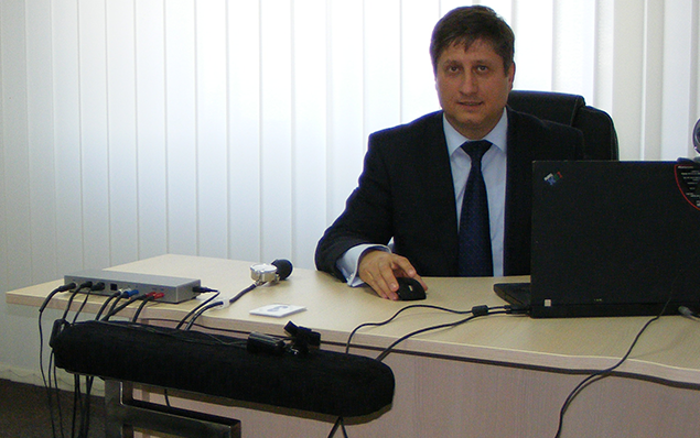 Stăpânul detectoarelor de minciuni