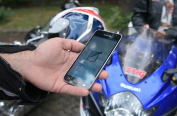 VIDEO Centura de siguranță a motocicliștilor